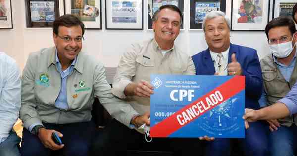PT pede moção de repúdio contra Bolsonaro após foto do presidente com “CPF Cancelado” junto à Sikêra Júnior