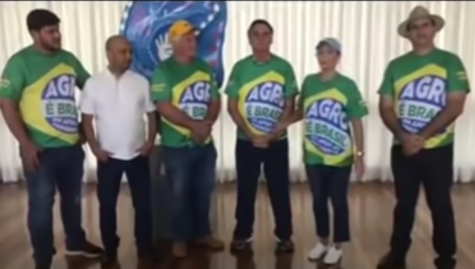 Ruralistas doam alimentos ao programa Pátria Voluntária