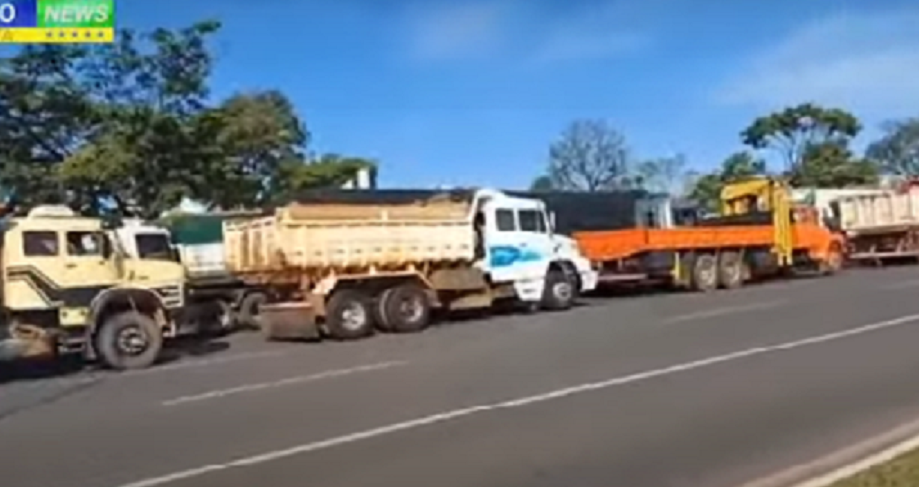 Em ato pró-Bolsonaro, Brasília já está tomada por caminhões