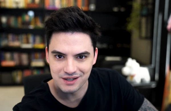 Após elogiar Cuba, Felipe Neto é rebatido por jovem cubana: “Mau-caráter da pior espécie”