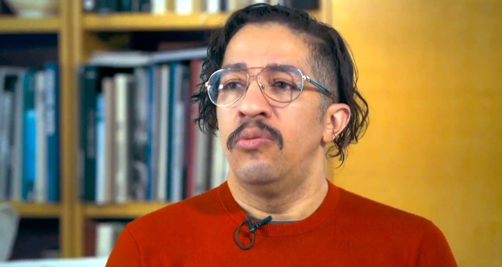 De Barcelona, Jean Wyllys deixa o PSOL e anuncia filiação ao PT