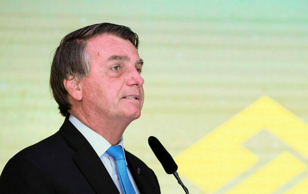 Bolsonaro ironiza acusações: ‘Estou conspirando para que cumpram a Constituição’