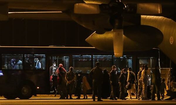 Governo resgata brasileiro e sua família no Afeganistão