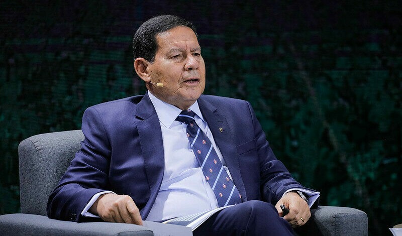 Mourão: ‘Esquerda mundial’ atua contra o governo Jair Bolsonaro
