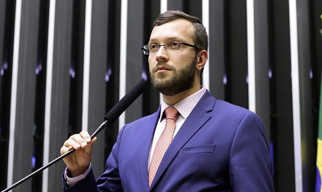 Filipe Barros se diz convicto da aprovação do voto auditável