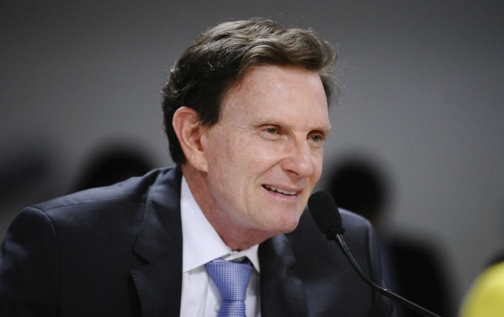 STF: Gilmar libera passaporte, e Crivella pode ir para embaixada